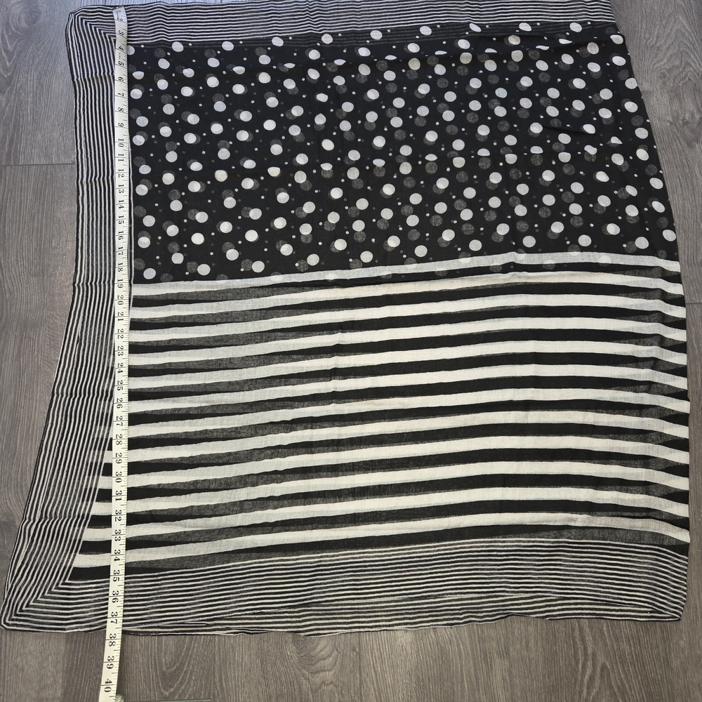 Avon Black and White Striped Scarf